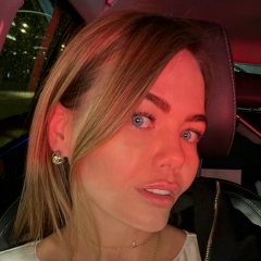 Юлия Юлия, Москва