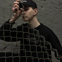 Макс Поднебесный, 28.01.2000