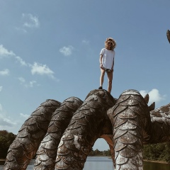 Aleksandra Pillton, Amsterdam