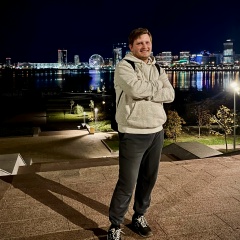Дмитрий Ефимов