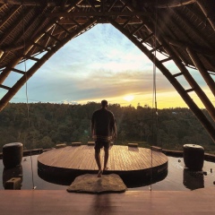 Иван Тихонов, 02.05, Москва