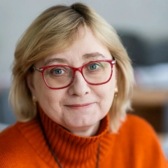 Юлия Бушуева, 18.09.1970, Москва