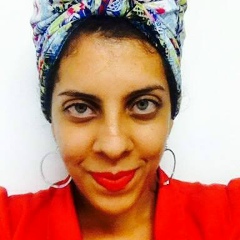 Lila Cruz, Salvador