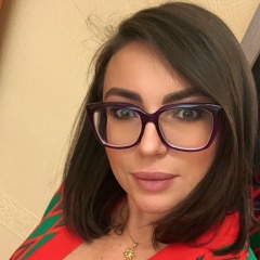 Лина Есенокова, Москва