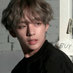 Jesse Rutherford, 07.03.1999, Romania