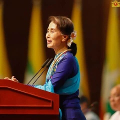 Daw-Aung-San Su-Kyi, 19.06.1945, Naypyidaw