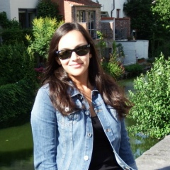 Насрин Забара