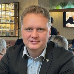 Сергей Селезнев, Москва