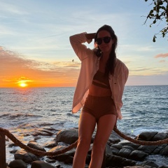 Али Иванова, Санкт-Петербург