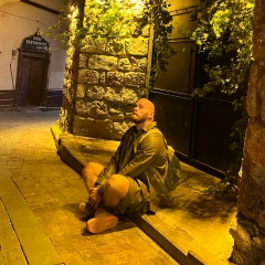 Mr J, 09.09, Москва