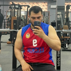 Адам Адамов, 25.05, Los Angeles