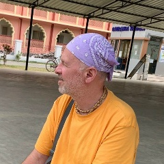 Владислав Кулешов, Санкт-Петербург