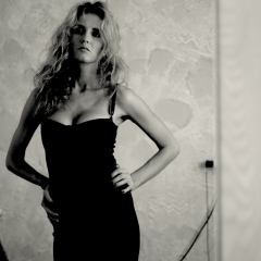 Наташка Царакова, 24.02, New York City