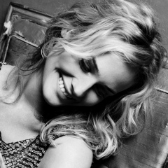 Наташа Светлова