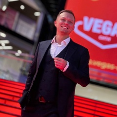 Никита Аникин