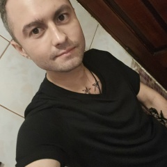 Рома Новиков, Москва