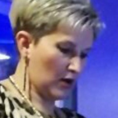 Анна Попова, Москва