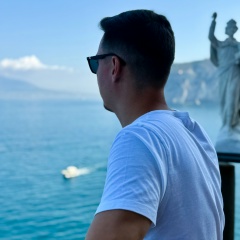 Alex Naumov, 24.09.1992, London