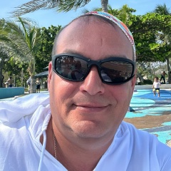 Рома Кирзан, Новосибирск