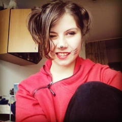 Iulia Mahu, 09.12.1995, Oradea