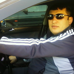 Толик Асланов, Санкт-Петербург