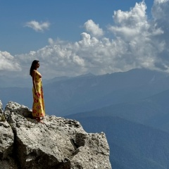Наргис Басова, Москва