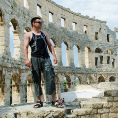 Денис Бухарин