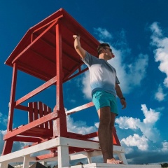 Иван Иванов, 15.07.1995, Москва