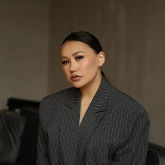 Айжан Кулниязова, Омск