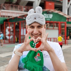 Александр Лыжник, Москва