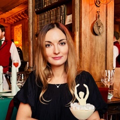 Анна Юрова, Москва