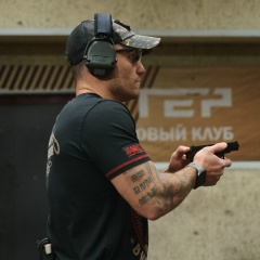 Костя Белозерцев, Москва