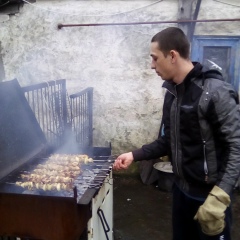 Саня Кострык, 03.04