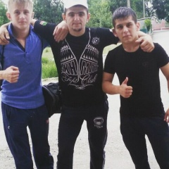Ислам Юсупов