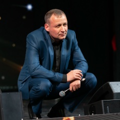 Александр Песков
