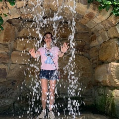 Любовь Уварова, 25.12.1980, Санкт-Петербург