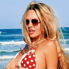 Галя Робак, 27.06, Санкт-Петербург