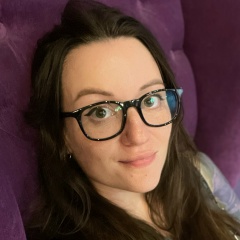 Аня Аристова, Истра