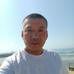 Муслим Муслим, Астрахань