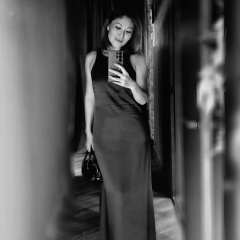 Лейла Шаким, Алматы