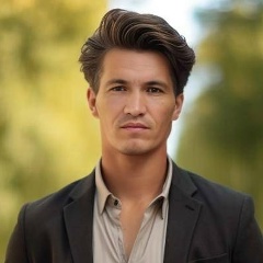 Слава Фролов, 17.02.1983