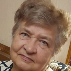 Нина Дмитриева, Курган