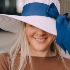 Amalia Ekaterina, 03.10, Санкт-Петербург