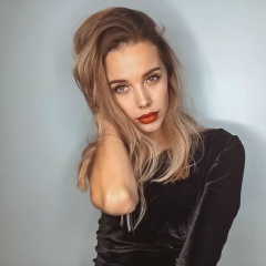 Полиночка Безносова, 01.02.1990