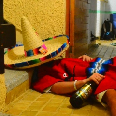 Чак Чак, 02.01