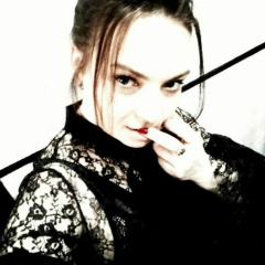 Ирэн Чернышова-Троицкая, Москва