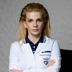 Александра Дулова, Москва