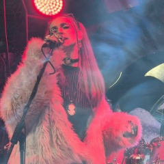 Сандра Шум, 15.05, Москва