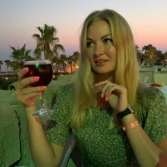 Оля Ларионова, 06.11, Москва