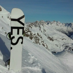 Олег Исаков, Псков